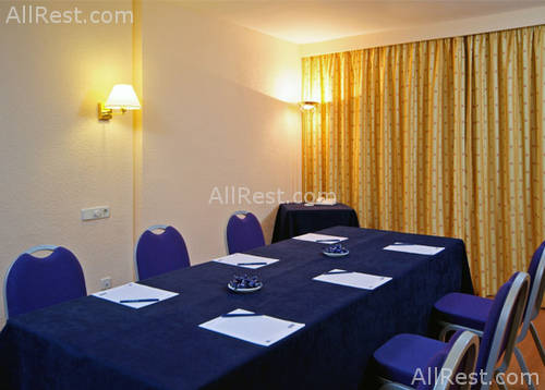 Tryp Bosque 11